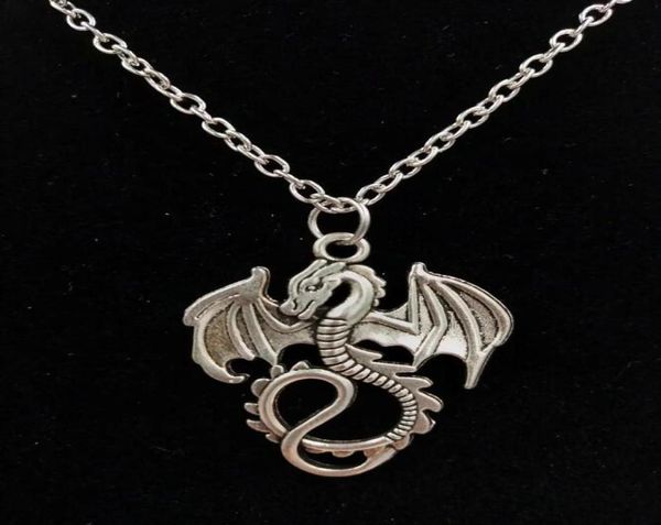 

5pcslot antique silver flying dragon pterosaur pendants necklaces charm fashion women jewelry holiday charms jewelry gift7863902