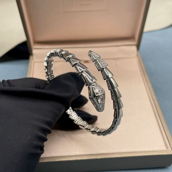 

2023 designer luxury snake bracelet women's jewelry fashion bracelet, Golden;silver