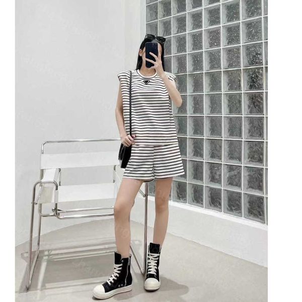 

23ss women shorts sets womens designer clothing casual suit striped sleeveless vest letter logo elastic webbing shorts set women clothes a1, White