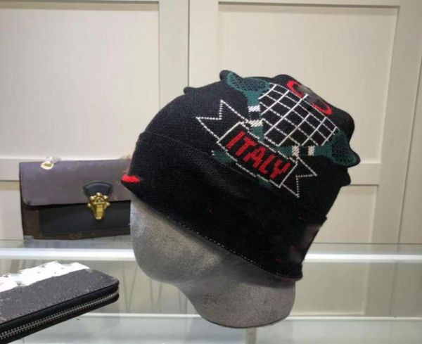 

2021mens knitted hat designer fashion bucket hatbonnet winter beanie wool cap cashmere plaid pattern letters thicker caps797696345, Blue;gray