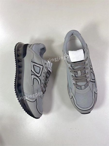 

brand designer fashion casual shoes man canvas shoes leather black sole sneakers