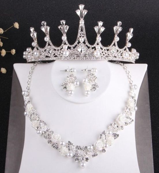

charming silver crystals bridal jewelry sets 3 pieces suits necklace earrings tiarascrowns bridal accessories wedding jewelry set6160875, White