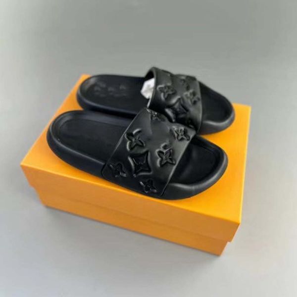 

casual shoes waterfront mule green flower embossed rubber men's slipper comfortable insole deasigner slippers beach casual sandal 05, Black