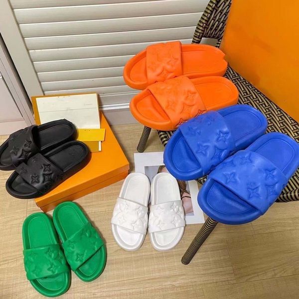 

casual shoes waterfront mule green flower embossed rubber men's slipper comfortable insole deasigner slippers beach casual sandal 02, Black