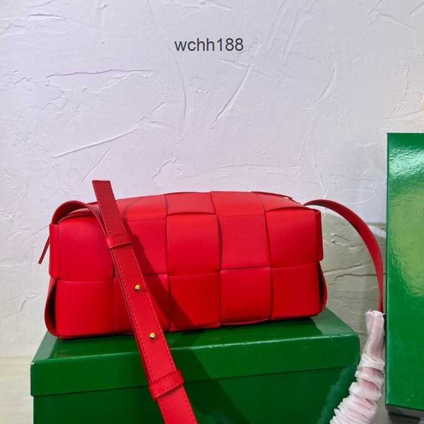 

one 2023 trendy designer bag strap bottegas crossbody evening bags versatile girl shoulder cassette woven pillow tofu leather handbags imxr