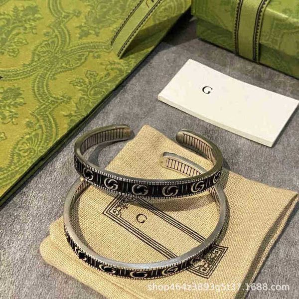 

2023 new designer jewelry bracelet necklace ring accessories striped antique palace bracelet lovers with same love, Golden;silver