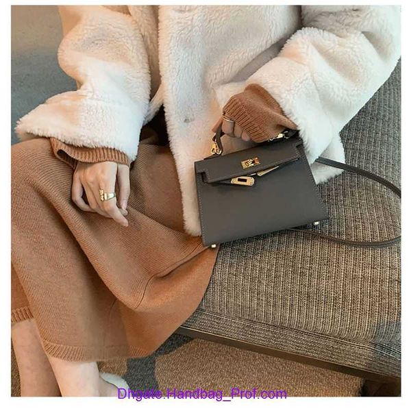 

9a quality designer h home kelys tote bag online shop underarm womens 2023 new fashion high sense ins small crowd foreign style carry on lig