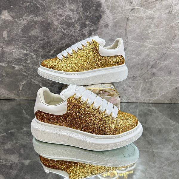 

2023 new men women designer sneaker casual shoes leather sneakers embroidered stripes white shoes flat platform walking sports trainers 0529, Black
