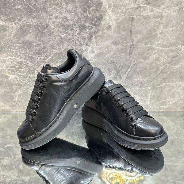 

2023 sneaker casual shoes leather sneakers embroidered stripes white shoes flat platform walking 0529, Black