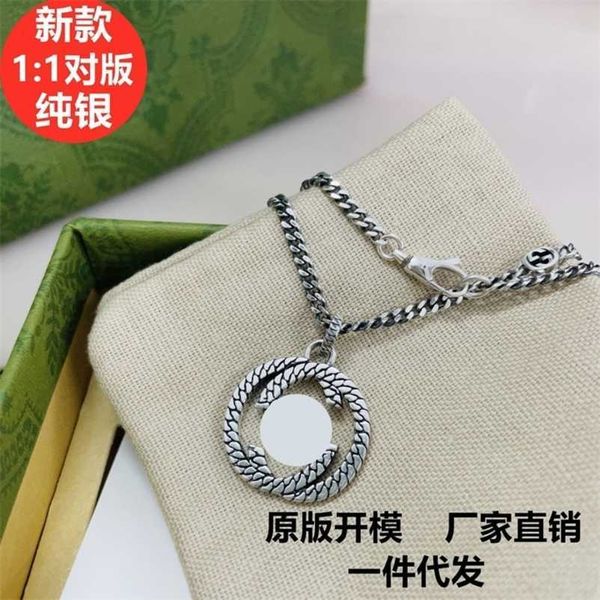 

designer jewelry bracelet necklace ring large interlocking woven chain pendant made of old men's women's same couple high quality, Silver