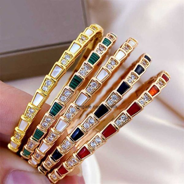

designer luxury belgary brand bracelet snake shaped full diamond snake bone bracelet natural fritillaria bracelet for male and female lovers, Black