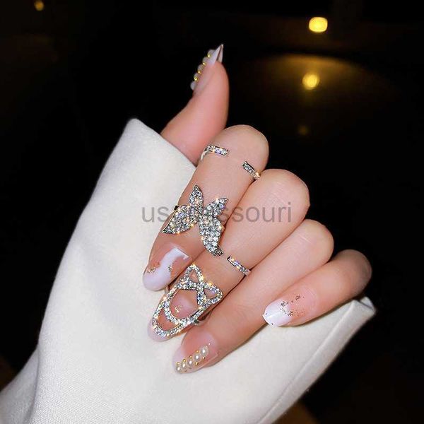 

band rings fashion gothic metal butterfly nail rings for girls women punk rhinestone fingertip protective cover fidget ring jewelry j230531, Silver
