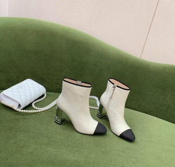 

2021 small wind boots fashion and intellectual women shoes white black leather zipper sizes 3540 come with box6147544