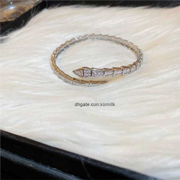 

designer luxury belgary brand bracelet light luxury micro inlaid zircon snake shaped bracelet with individualized temperament high grade fee, Black