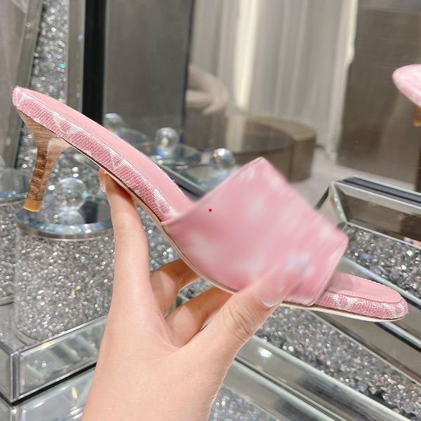 

2023 fashion women slippers sandles classic flat home slipper shower room munich print sandals shoes woman flip flops luxury pantoufles sand, Black
