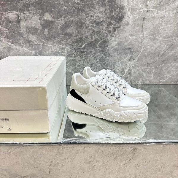 

2023 women designer sneaker casual shoes leather sneakers embroidered stripes white shoes flat platform walking 0529, Black