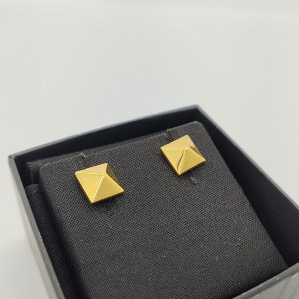 

2023 luxury quality charm square shape design small stud earring in 18k gold plated have stamp ps7071, Golden