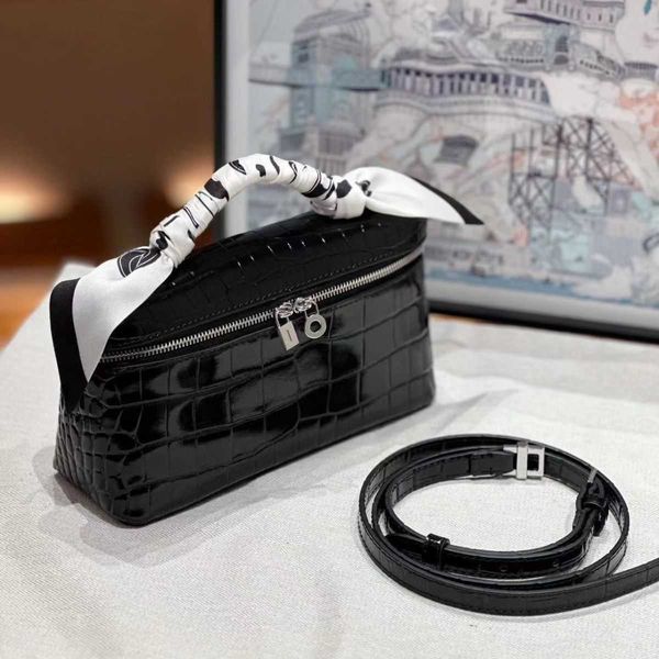 

piana bag loro jujuezi lp19 bag togo cowhide fadeless hardware corn tooth zipper