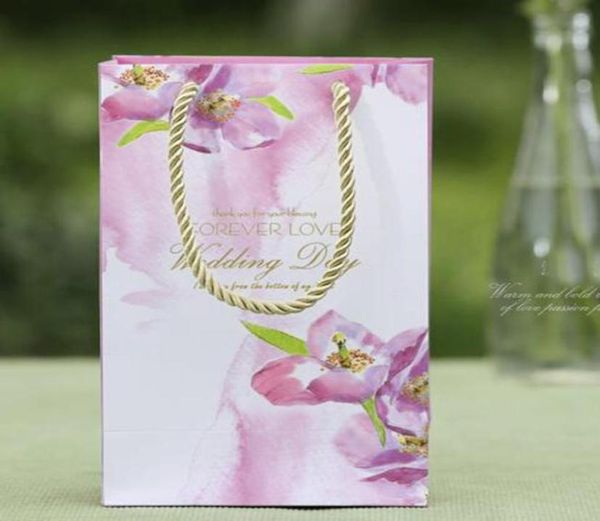 

30 pcs craft paper wedding gift bag with handle purple color wedding gift carrry bag present packing box party favor holder9461167