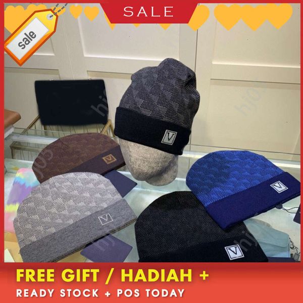 

aPlaid designer beanie designer hats for men knitted bonnets winter hat fall thermal skull cap ski travel classical luxury beanies brown black grey keep331, 1#