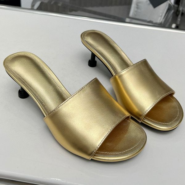

New fashion slippers, luxury designer sandals, genuine leather letter high heels, outdoor anti slip straight shoes, women's rubber banquet shoes, flat bottom beach shoes, 11