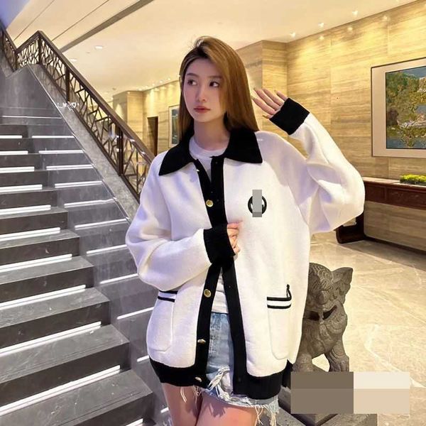 

Knits Women's s Knitted cardigan same style jacket white black and small fragrant style female niche autumn winter clothing T2VK