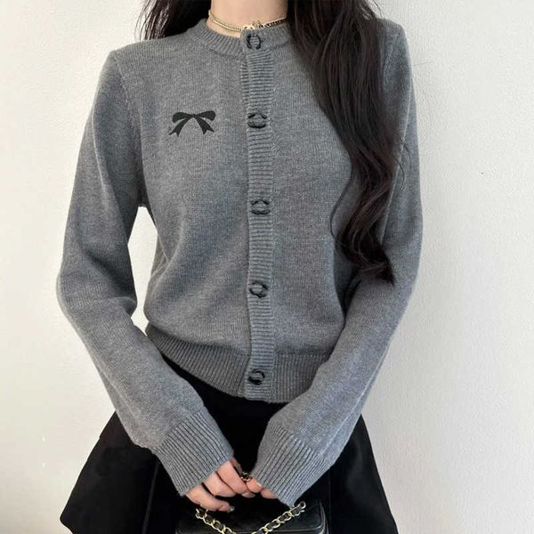 

Knits Women'  Autumn Xiao Xiang Double C Bow Embroidered Round Neck Long sleeved Two tone Loose Knitted Shirt 894U, Black