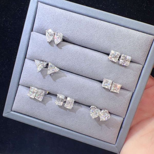 

Fine Sier VVS Moissanite Iced Out Hip Hop Jewelry Diamond Stud Earrings