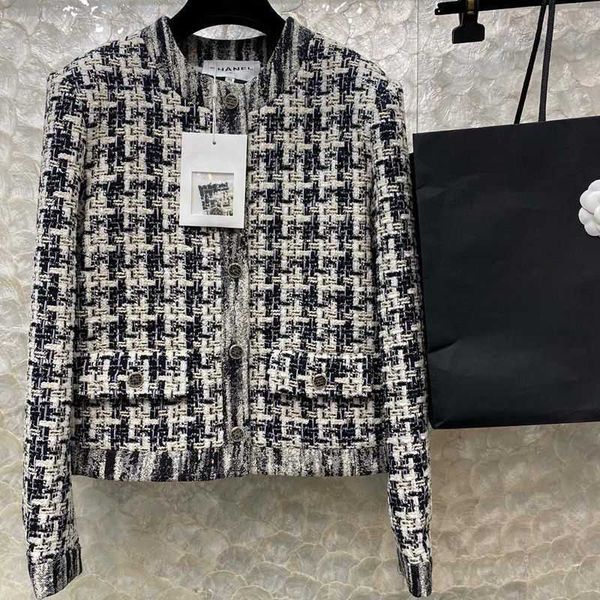 

Jackets Women' AutumnWinter Nanyou High end Coat Autumn Style Small Fragrant Black and White Thick Tweed Round Neck Short KR85, Color