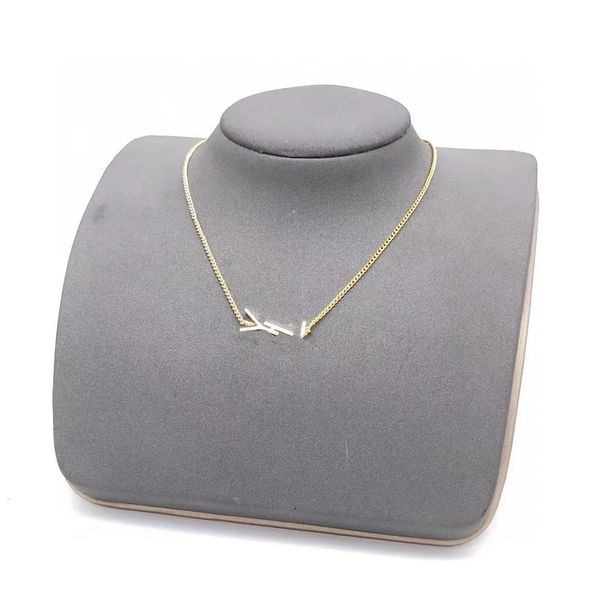 

Exquisite Simple Ladies Pendant Necklace Luxury Fashion Designer YSSL Alphabet Necklace Gold Plated Collarbone Chain Lightweight Necklace Ladies Gift