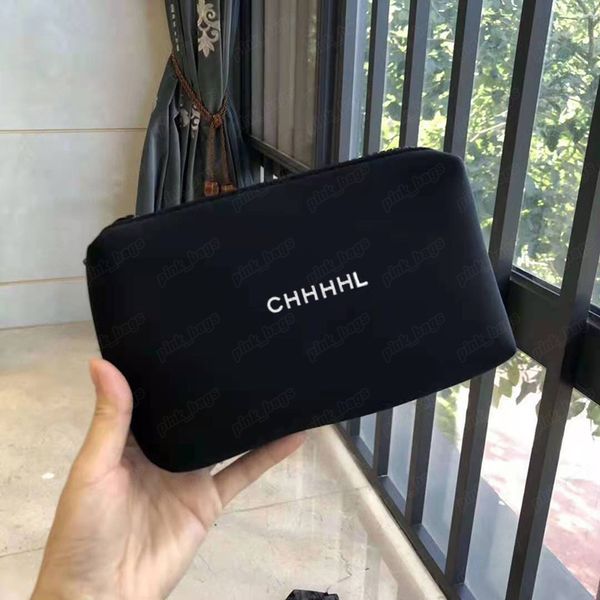 

Designer Small Makeup Bag Women Wash Cosmetic Case Zipper Make Up Pochette Lady Toiletry Letter Printed Suede MakeUp Bags Clutch Pouch 2312131BF, White