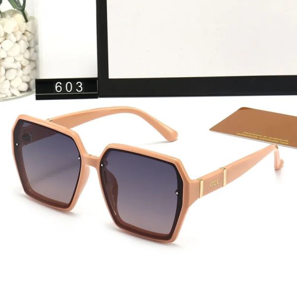 

2024 luxury Sunglasses new polaroid lens Designer letter Fashion womens Mens Goggle senior Eyewear For Women eyeglasses frame Vintage Metal Sun Glasses With