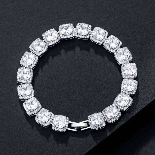 

AAA Gems 14K Gold Plated Pure Sterling Sier Fashion Custom Diamond Moissanite Tennis Bracelet Women