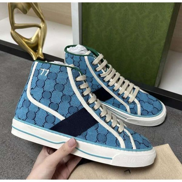 

Designer Shoes Tennis 1977 Men Sneakers High Top Women Shoes Flat Rubber Trainers Embroidered Platform Sneaker Vintage Canvas Trainer Casual Shoes, Colour 17