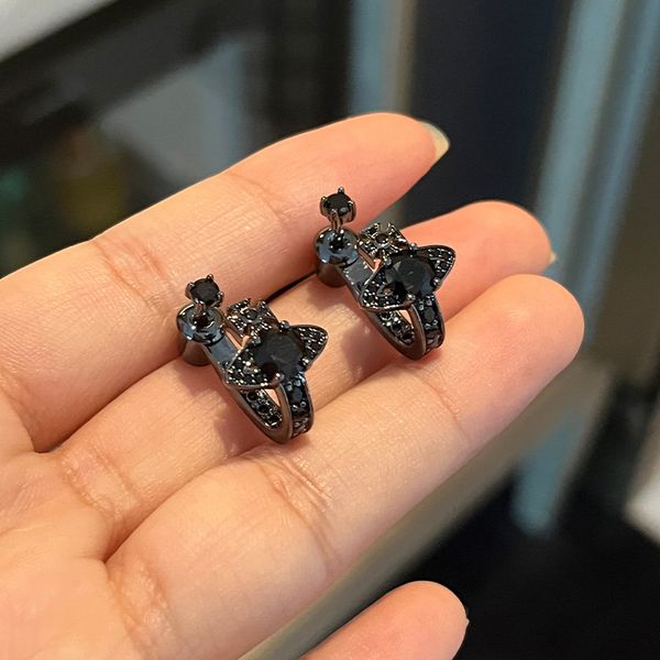 

High Quality Black And White Open Saturn Earrings With Half Ring Earrings Niche Design Sense