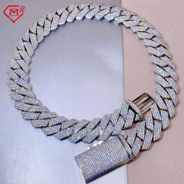 

Hiphop Iced Out VVS Diamond Sterling Sier 20Mm Moissanite Cuban Link Chain