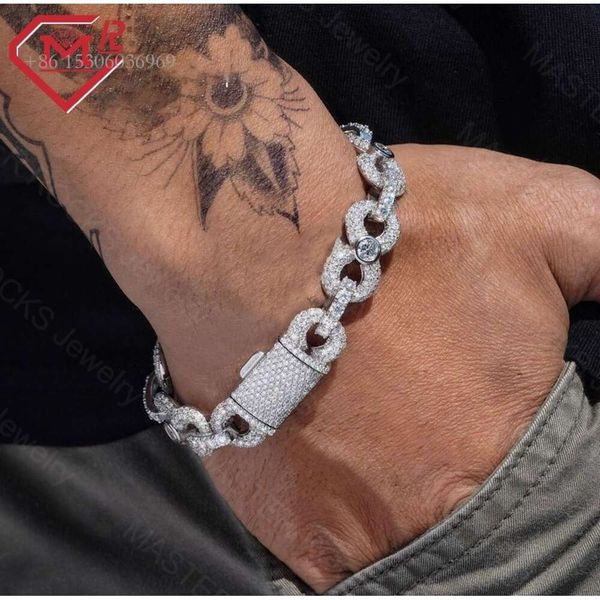 

Master Rocks Jewelry Hiphop Baguette Sterling Sier Iced Out Vvs Moissanite Bracelet