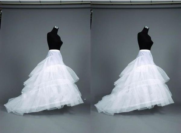 

whole new good and qualitywith train petticoatcrinolineunderskirt accessories8787337, White