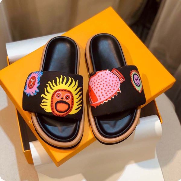 

luxury designer muffin thick sole bread slippers fashion sandals summer cartoon slippers women's casual sandals outdoor beach shoes, Black