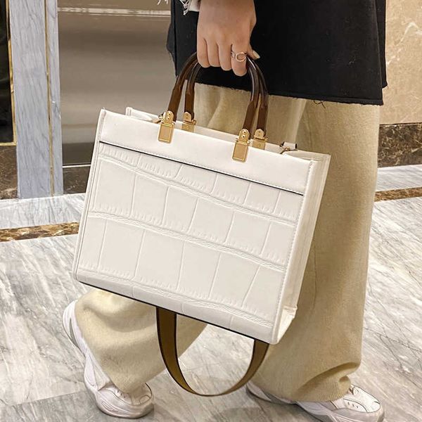 

shoulder bags new retro crossbody handbag totes women casual pu leather purse female portable travel messenger handle bag 230426