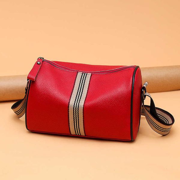 

genuine leather bag new soft leather boston pillow bag wide shoulder strap women's bag casual leather one shoulder messenger bag