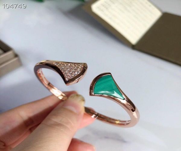 

luxury divas039 dream copper with 18k gold plated green ceramic and crystal double fan open bangle for women jewelry5250069, Black