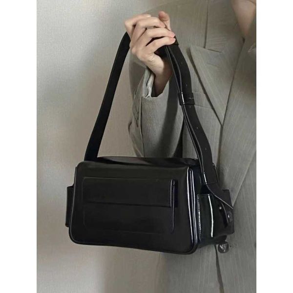 

locomotive bag locomotive bag women's new high capacity commuter one shoulder crossbody pillow bag wide shoulder strap tote bag