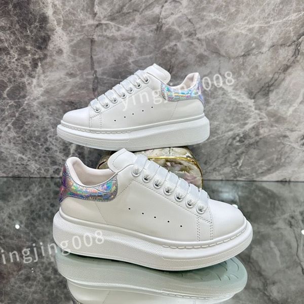 

new luxurys summer men's breathable shoes round toe designer men anti-slip proof sneakers fashion outdoor walking shoe xinshidai230414, Black