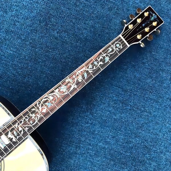 

2022new acoustic guitar, spruce noodle. rosewood side rear of freight