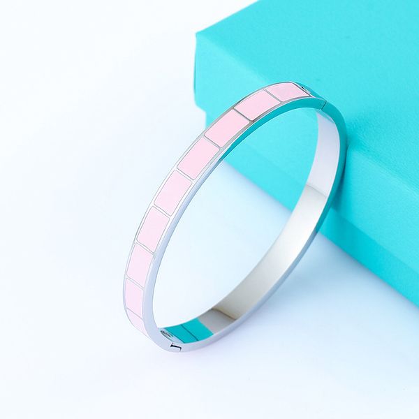 

pink classic bangle bracelet oil drip titanium steel letter t men and women bracelets luxury designer gift wedding party jewelry, Black