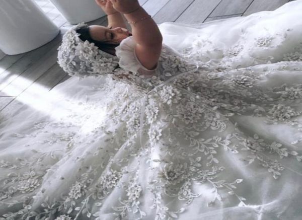 

luxury 2019 new lace christening gowns for baby girls crystal 3d floral appliqued baptism dresses with bonnet first communication 8801788, White