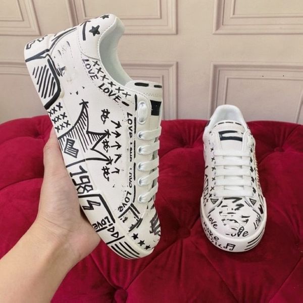 

2023 designer luxury casual shoes men women sneakers hand-polished and used old sports shoe series bottom size35-45 abss06, Black