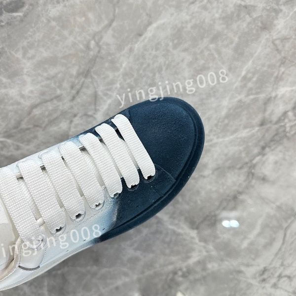 

2023 new luxury designer brand shoes for men women fashion embossed grained calf leather platform runner trainers sneakers xinshidai230406, Black