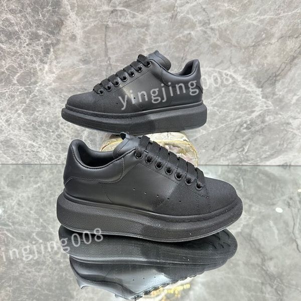 

2023 new designer brand shoes for men women fashion embossed grained calf leather platform runner trainers sneakers xinshidai230406, Black